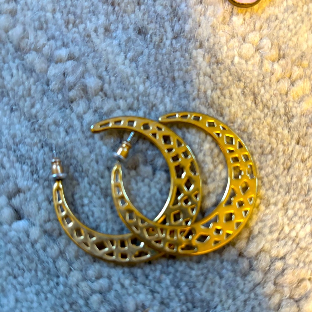 Grecian Hoop Earrings